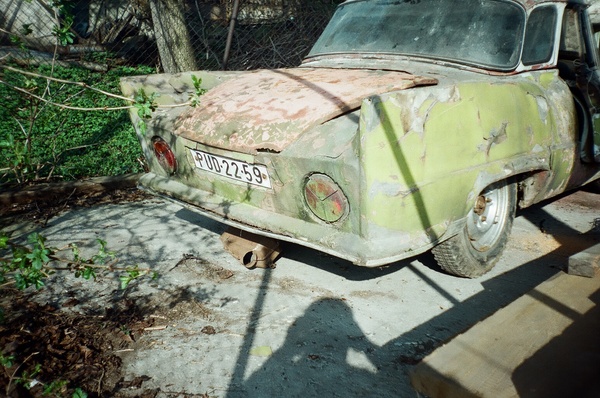 Skoda 440 Spartak Polytex Roadster (1955) - das Wrack - der Wagen wurde ein wenig an den AU 1000 SP angeglichen