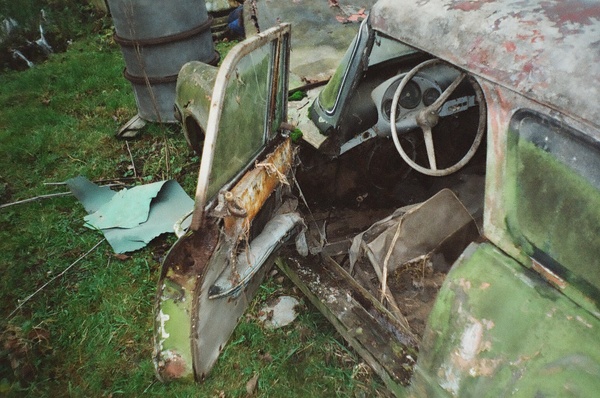 Skoda 440 Spartak Polytex Roadster (1955) - das Wrack - so sah der Wagen vor der Restaurierung aus