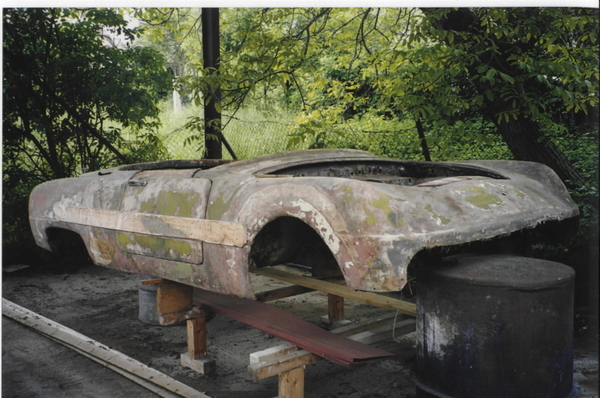 Skoda 440 Spartak Polytex Roadster (1955) - die unrestaurierte, aber von nachträglichen Veränderungen befreite Kunststoff-Karosserie