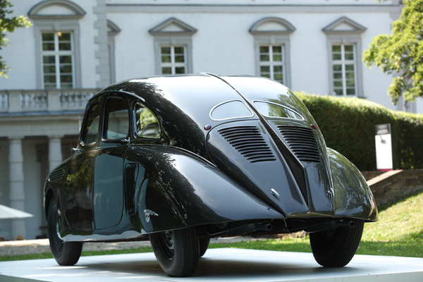 Skoda 935 (1935) - gezeigt an der Sonderschau zum 120-jährigen Jubiläum von Skoda an der Schloss Bensberg Classics 2015