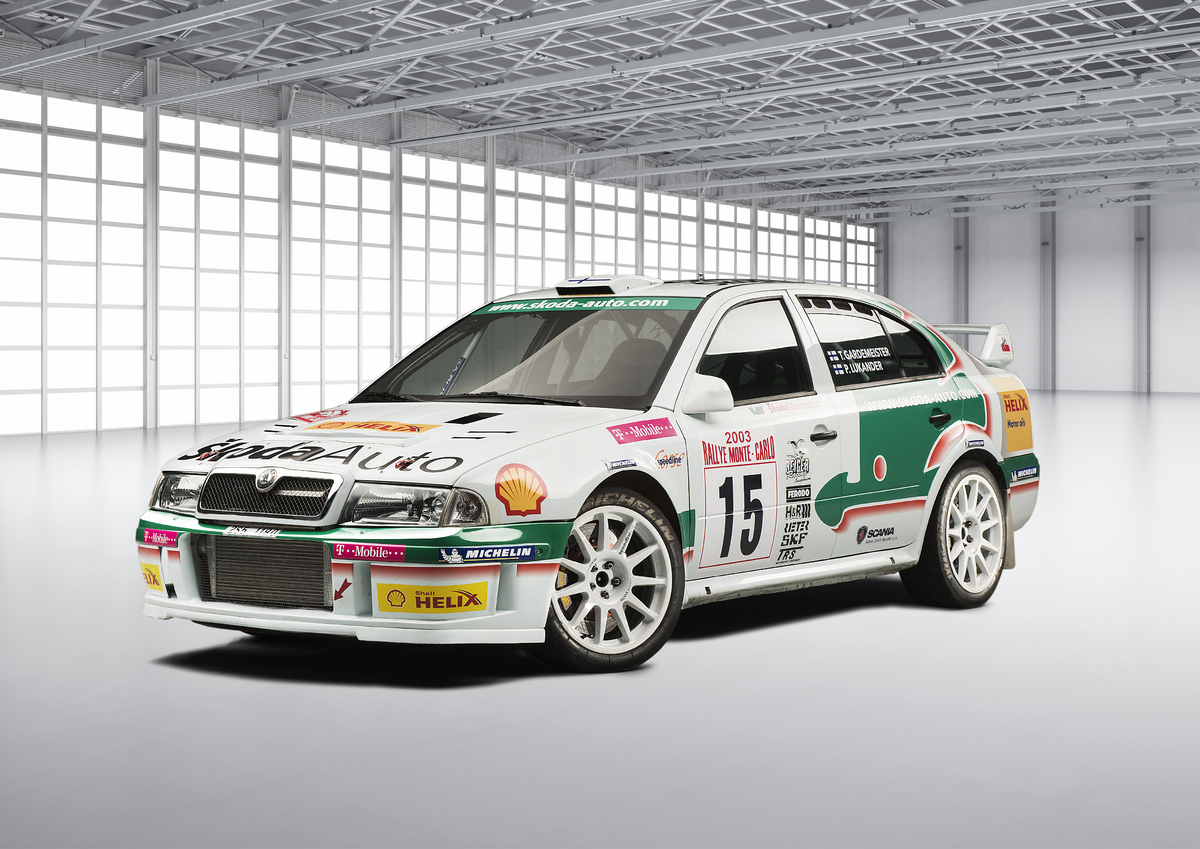 Škoda Octavia WRC (1999) - made its debut in the WRC in the same year