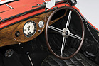 Bild: Škoda Popular Sport (1936) - Der Wagen mit Faltdach war unter anderem mit einer Heizung sowie einer teilweise elektrisch beheizten Windschutzscheibe ausgestattet.