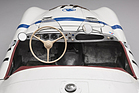 Bild: Škoda Sport (1949) - Der Tank wurde hinter die beiden Sitze verlegt, für die Kraftstoffzufuhr sorgte eine elektrische Pumpe.
