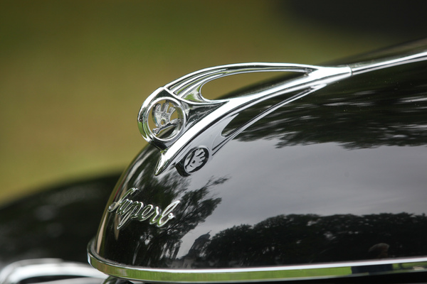 Skoda Superb 3000 OHV (1939) - gezeigt an der Sonderschau zum 120-jährigen Jubiläum von Skoda an der Schloss Bensberg Classics 2015