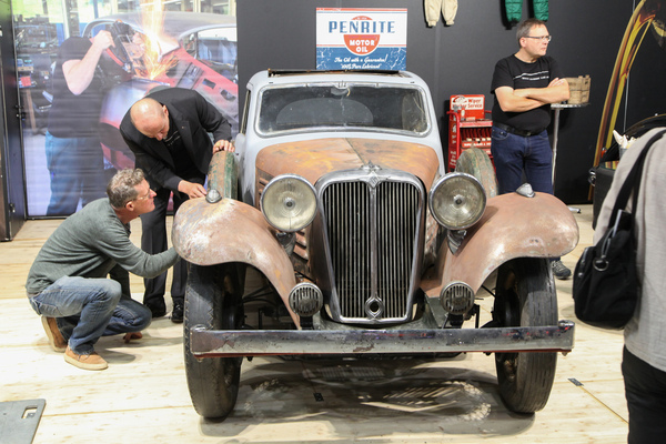 So besteht dieser SS die MFK wohl nicht – die Reifen sind viel zu stark abgefahren – Swiss Classic World Luzern 2022