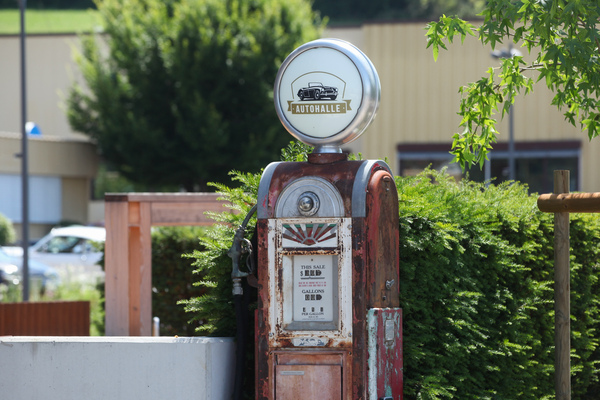 So günstig ist der Treibstoff in den USA heute nicht mehr - Autohalle Sunday Classics Juni 2022