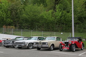 Solche Zusammentreffen waren in den USA nicht unüblich, schliesslich wurden viele der 10'000 MG TC nach Amerika verkauft - Oldtimertreffen 50 Jahre Autobahnraststätte Würenlos 2022 Solche Zusammentreffen waren in den USA nicht unüblich, schliesslich wurden viele der 10'000 MG TC nach Amerika verkauft - Oldtimertreffen 50 Jahre Autobahnraststätte Würenlos 2022