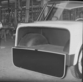 Soletta 750 (1956) - Blick in den hinteren, sehr gut nutzbaren Kofferraum