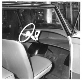 Soletta 750 (1956) - Interieur der ersten Version noch vor Einbau des Geschwindigkeitsmessers