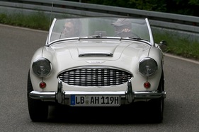 Solitude Revival 2011 - Jubiläums-Corso - Austin Healey 3000