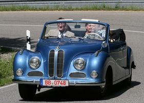 Solitude Revival 2011 - Jubiläums-Corso - BMW 502 Cabrio