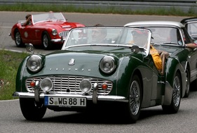 Solitude Revival 2011 - Jubiläums-Corso - Triumph TR3