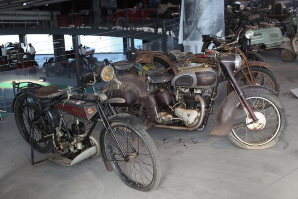 Sonderaussstellung "Scheunenfunde" des Pantheons im Sommer 2015 - auch Motorräder werden in Scheunen abgestellt und wieder gefunden