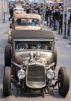 Image: Special Hot Rods show with the motto 'get low and go slow' in 2013 - Essen Motor Show 2013