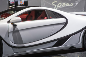 Spano - interessante Details - auf dem Genfer Automobilsalon 2015