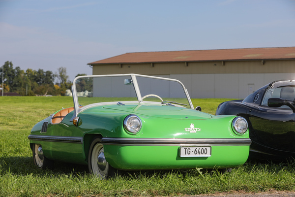 Spatz 200 (1956) - from the era of subcompact cars - Fantastic Plastic and Triumph Day 2025