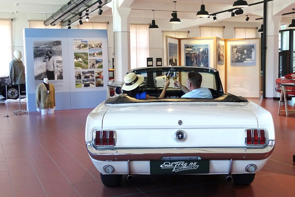 Bild: Speed Dating im Oldtimer