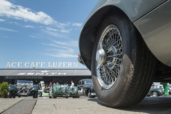 Speichenräder und Sportwagenklassiker - Jaguar Meet Ace Cafe Juni 2020