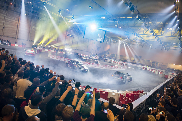 Image: Spectacular motorsport action in the DMAX Motorsport Arena in Hall 7 - Essen Motor Show 2013