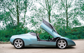 Spektakuläres Hubdach - Zagato Raptor (1996)