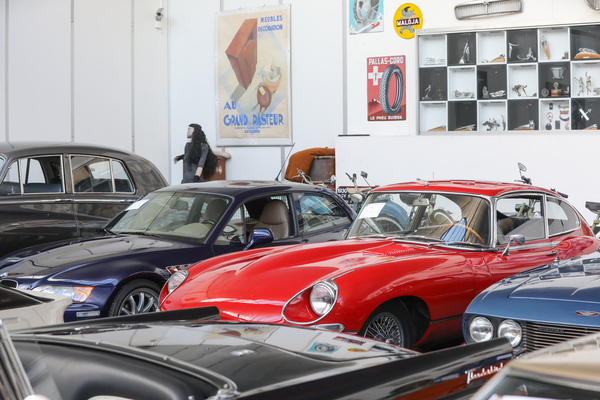 Sport-Coupé-Konkurrenten mit 30 Jahren Altersdifferenz - Versteigerung der Oldtimer Galerie Toffen am 14. Oktober 2023