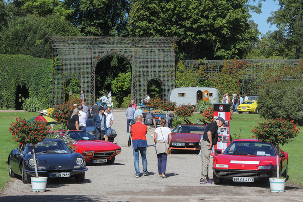 Sportwagen aus drei Ländern - Dino 246 GT, Ferrari 365 BB, etc. - 19. ASC Classic-Gala Schwetzingen 2023