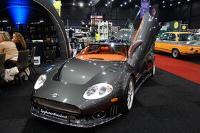 Spyker C8 Laviolette (2022) hat hier quasi ein Heimspiel – Classic Car Show Maastricht 2023