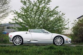 Spyker C8 Spyder (2004) - Lot 256 an der RM/Sotheby's Monaco Versteigerung am 10.11. Mai 2024