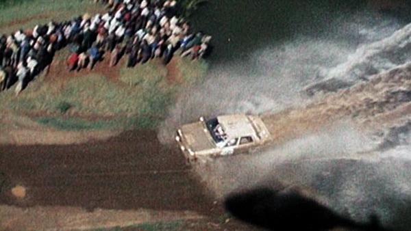 Standbild aus dem Film "Die Evolution des Driftwinkels Vol. 2" von Helmut Deimel