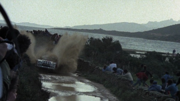 Standbild aus dem Film "Die Evolution des Driftwinkels Vol. 2" von Helmut Deimel