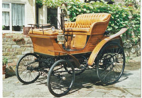 Star 3 1/2 hp Single-cylinder Vis-à-Vis (1899) - as lot 312 at the Bonhams London to Brighton Run auction on November 1, 2019