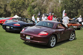 Stark im Kommen ist in Amerikas Liebhaberkreisen mittlerweile übrigens auch der Porsche 986, wie man in der Szene sagt. Gemeint ist der Boxster der ersten Bauserie (1996–2004).