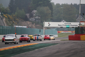 Start des kleinen Felds U2TC an der Spa Classic 2015