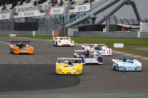 Bild Start des überschaubaren Sportwagen-Feldes - CanAm & Supersports - Nürburgring Classics 2018