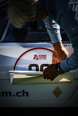 Startnummer ist Pflicht, auch wenn man sich kennt – Bernina Gran Turismo 2025 Startnummer ist Pflicht, auch wenn man sich kennt – Bernina Gran Turismo 2025