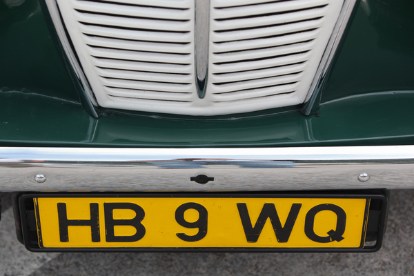 Statt dem Nummernschild ist hier die Funkkennung angebracht - British Car Meeting Mollis 2017