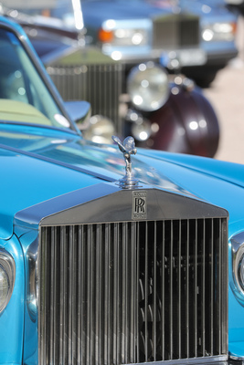 Statussymbol pur, der kantige Kühler von Rolls-Royce - 19. ASC Classic-Gala Schwetzingen 2023