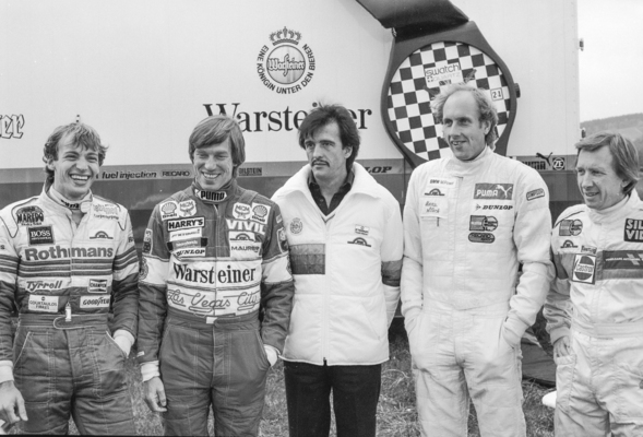 Stefan Bellof, Leopold von Bayern, Walter Brun, Hans-Joachim Stuck und Harald Grohs in Lignières im Jahr 1984