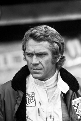 Bild Steve McQueen Portrait während den Dreharbeiten "Le Mans" im Jahr 1970