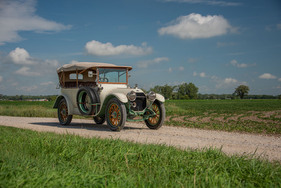 Stevens-Duryea Model C-Six- Seven-Passenger Touring (1913) - Lot 402 an der RM/Sotheby's Hershey Versteigerung vom 4./5. Oktober 2023