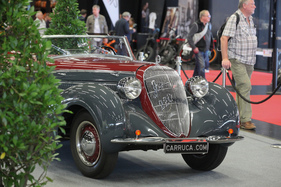 Steyr 220 Cabriolet (1939) - aus einheimischem Schaffen - Classic Expo Salzburg 2019 Steyr 220 Cabriolet (1939) - aus einheimischem Schaffen - Classic Expo Salzburg 2019