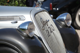 Steyr 220 Werkscabriolet (1938) - Kühlerbeschriftung - Classic-Gala Schwetzingen 2018