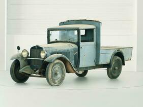 Steyr 30 Typ 45 Taxameter (1930) - als Lot 01 angeboten an der Dorotheum "Klassische Fahrzeuge" Versteigerung vom 2. Juli 2022