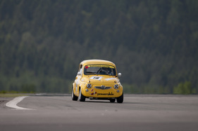 Steyr-Puch 500D (1959) - Kampf der Zwerge beim ADAC Eifelrennen 2012 (1959)
