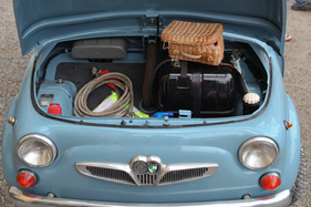 Steyr Puch 650 T (1963) - in der Klasse Tourenwagen am Start beim Gaisbergrennen 2014