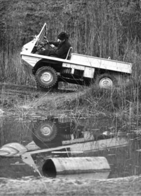 Steyr-Puch Haflinger (1960) - unterwegs in schwierigem Gelände Steyr-Puch Haflinger (1960) - unterwegs in schwierigem Gelände