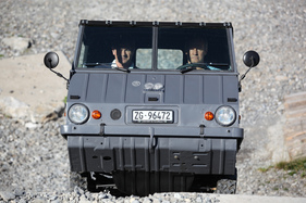 Steyr-Puch Haflinger 706 (703 AP, 1973) - die Armee-Ausrichtung ist ihm trotz grauer Lackierung anzusehen