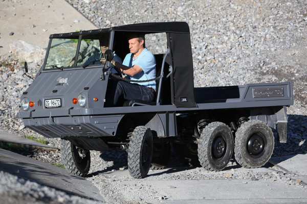 Steyr-Puch Haflinger 706 (703 AP, 1973) - die mittlere Achse lenkt mit