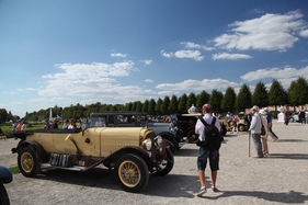 Stoewer D12 Tourer (1924) - ging aus dem G5 hervor und wurde "Gelber Gigant" genannt - Classic-Gala Schwetzingen 2018