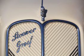 Stoewer Greif (1937) - Kühlergrill für ein Auto ohne Wasserkühlung - Classic-Gala Schwetzingen 2018